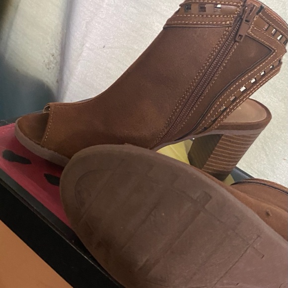 EUC Open toe ankle booties sz6 - Picture 6 of 10